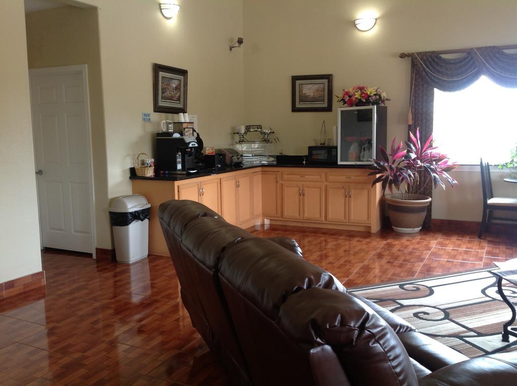 Barker Scottish Inns & Suites Timber Creek, Houston, Tx מראה חיצוני תמונה
